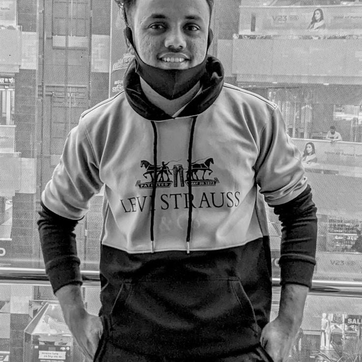 Portrait of Liam Hart, community mentor and Italian cuisine specialist